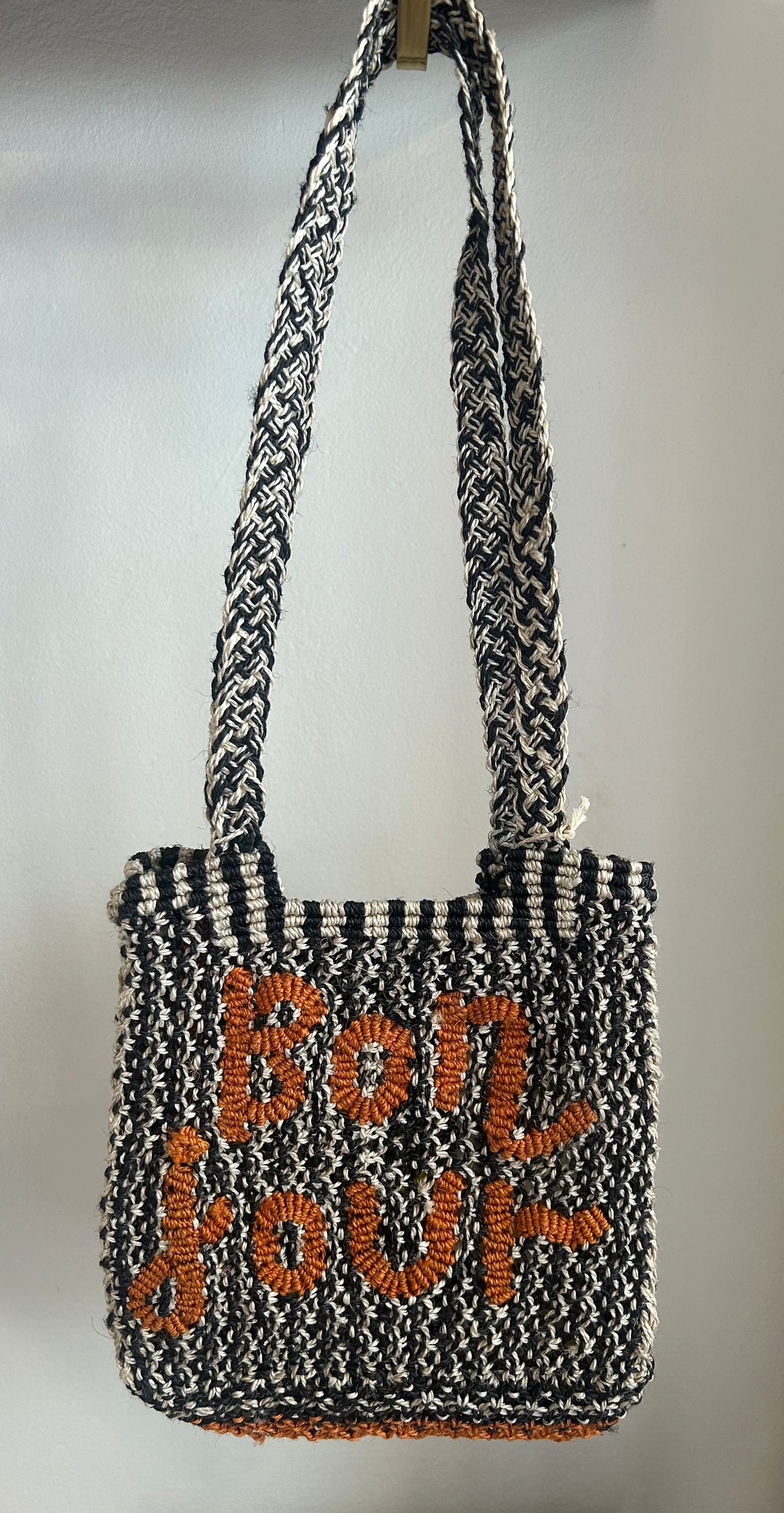 The Jacksons London Cara | Bon Jour Stripe Jute Bag | Black-Natural / Orange